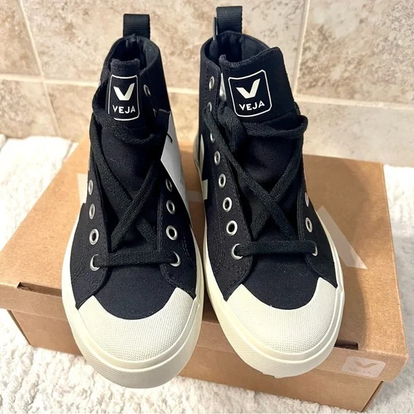 NIB Veja Nova High-Top Sneakers in Canvas Preppy classic academy womens 6M - Picture 6 of 11